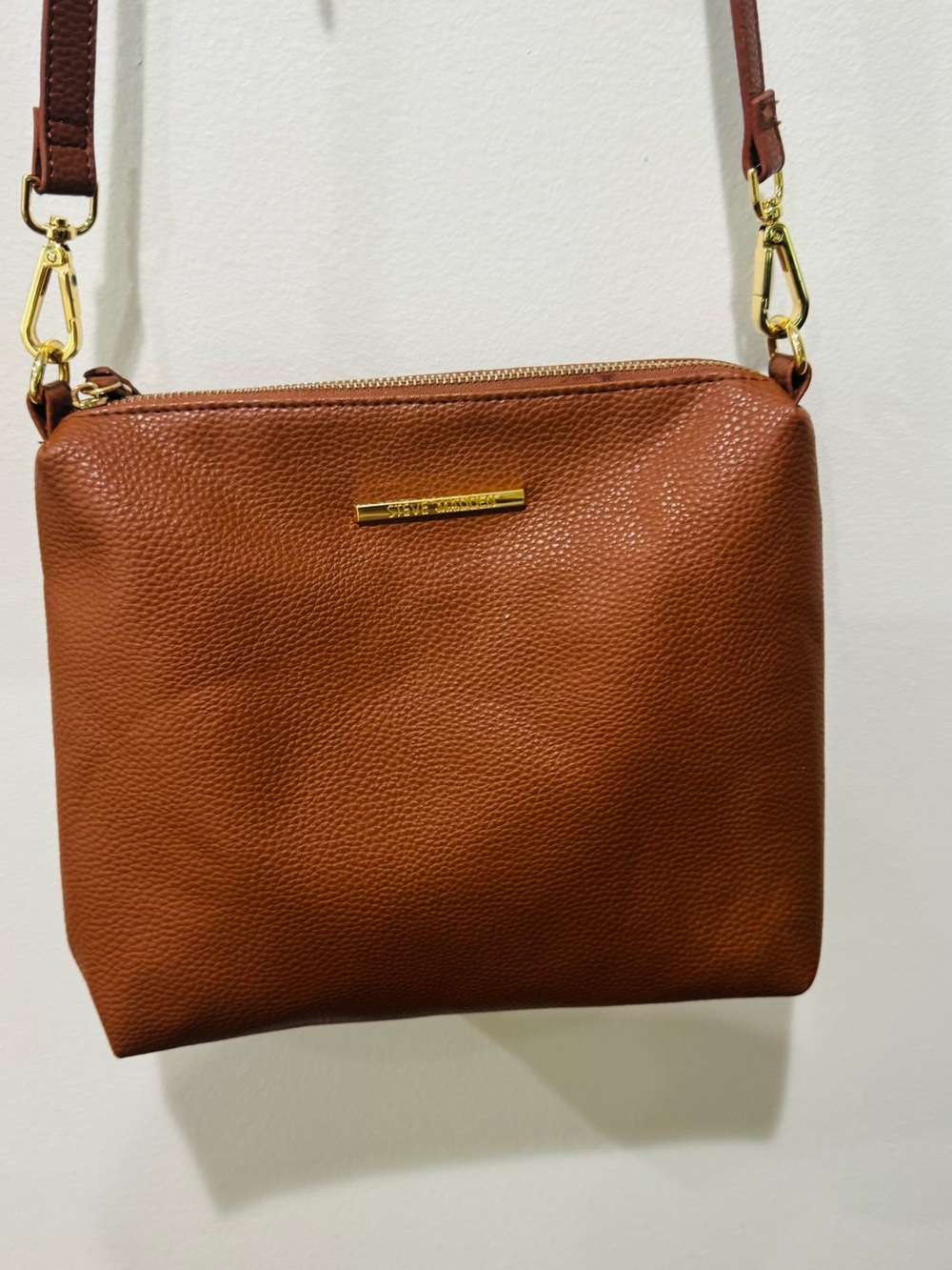 Leather Crossbody Bag in Brown